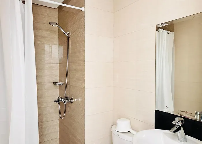 150 Newport Boulevard Near Naia Terminal 3 Appartement