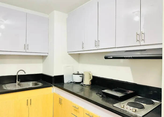 Appartement 150 Newport Boulevard Near Naia Terminal 3 *