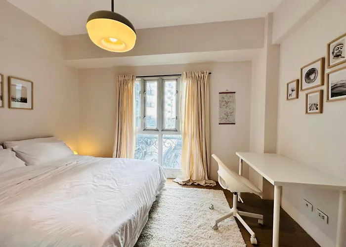 150 Newport Boulevard Near Naia Terminal 3 Appartement *